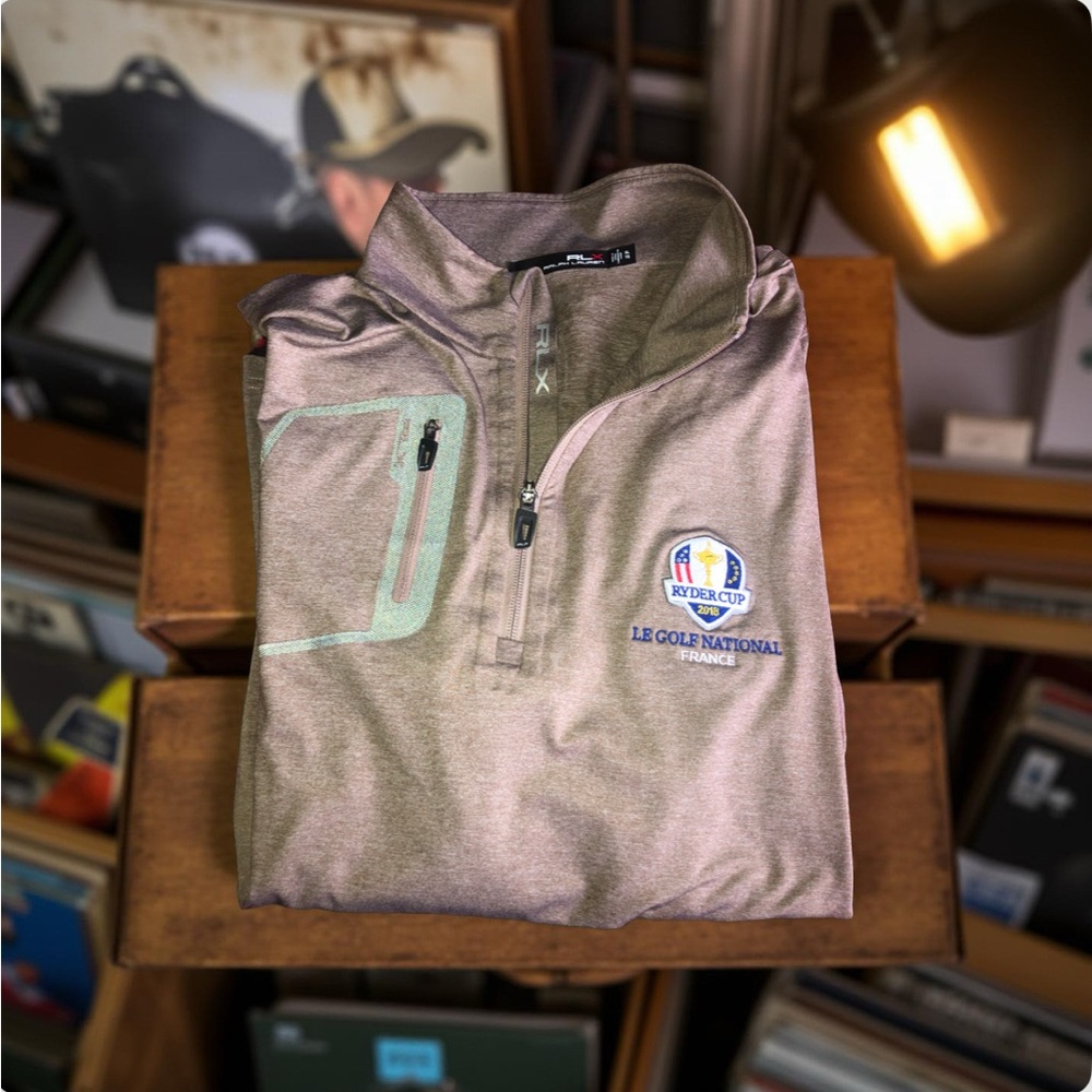 Performance Jersey Quarter-Zip Pullover
RLX ~Ralph Lauren~ Size: XL  Light Brown